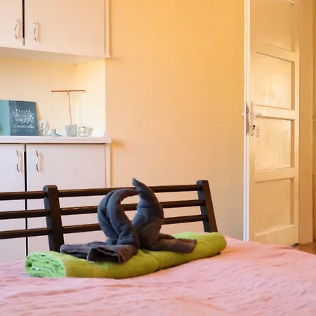 The Hadjis - 2bdr Apartment *